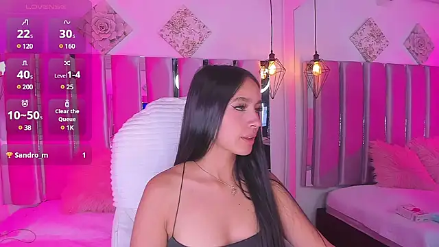 sophie ws online show from December 10, 7:58 am