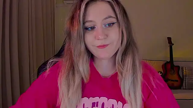 Snapshot of Diana_Flower chatting on December 8, 2:09 pm Diana Flower online show from December 8, 2:09 pm