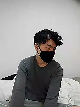 whitebriefboy online show from February 1, 4:35 am