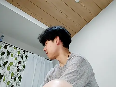 whitebriefboy online show from March 11, 5:35 pm