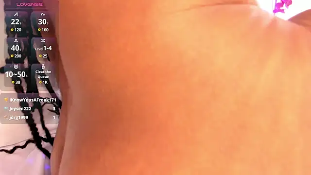 Snapshot of ebony_hot1 chatting on December 28, 8:58 pm ebony hot1 online show from December 28, 8:58 pm