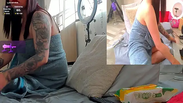 jolee   online show from February 22, 9:02 pm