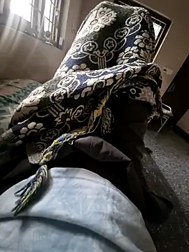 Snapshot of Yours_daddy6728 chatting on November 23, 12:16 pm Yours daddy6728 online show from November 23, 12:16 pm