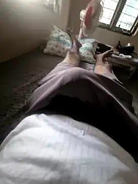 Yours daddy6728 online show from March 17, 12:41 pm