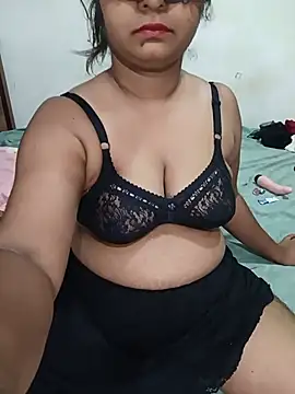 Snapshot of Reesha_99 chatting on July 25, 4:59 pm Reesha 99 online show from July 25, 4:59 pm