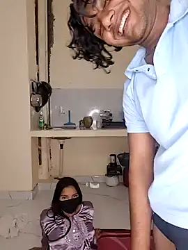 Snapshot of riya190 chatting on March 13, 5:30 pm riya190 online show from March 13, 5:30 pm