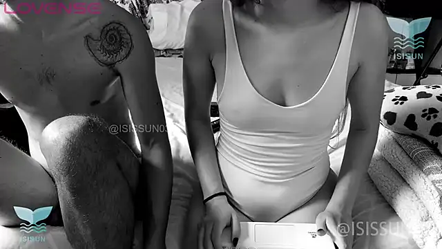 Snapshot of isissun03 chatting on November 4, 3:33 pm isissun03 online show from November 4, 3:33 pm