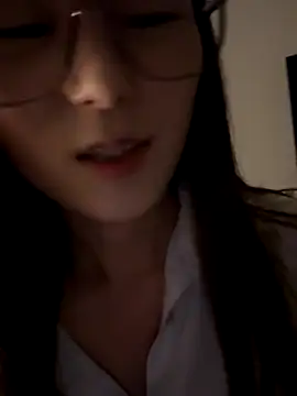 Snapshot of Sweet-Angel999 chatting on November 26, 3:13 pm Sweet-Angel999 online show from November 26, 3:13 pm