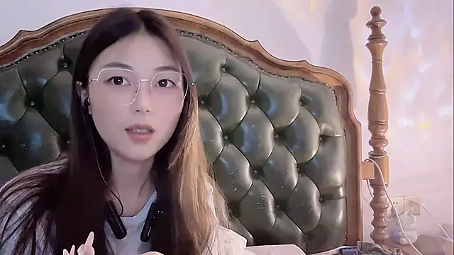 Sweet-Angel999 online show from May 17, 4:03 pm