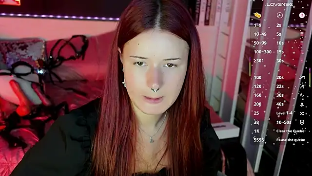 Snapshot of Lily_Moonlight chatting on July 19, 7:23 am Lily Moonlight online show from July 19, 7:23 am