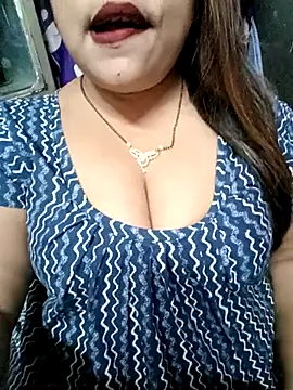 Snapshot of Beautyy38 chatting on March 11, 7:47 pm Beautyy38 online show from March 11, 7:47 pm