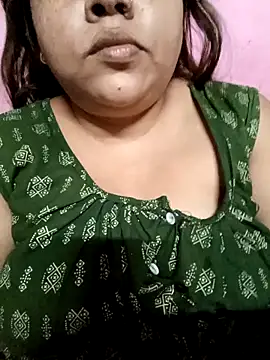 Snapshot of Beautyy38 chatting on October 13, 6:41 pm Beautyy38 online show from October 13, 6:41 pm