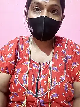 Snapshot of Renuma chatting on October 2, 3:08 pm Renuma online show from October 2, 3:08 pm