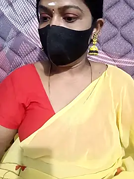 Snapshot of Renuma chatting on November 19, 4:23 am Renuma online show from November 19, 4:23 am