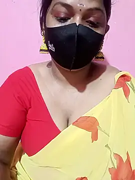 Snapshot of Renuma chatting on November 21, 12:21 am Renuma online show from November 21, 12:21 am