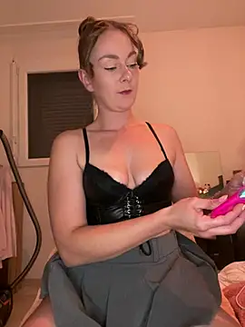 Snapshot of Joanachupa chatting on July 16, 8:48 pm Joanachupa online show from July 16, 8:48 pm