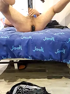 Snapshot of honeymex chatting on December 23, 10:01 pm honeymex online show from December 23, 10:01 pm