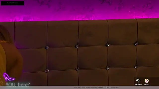 ZoeMesmerize online show from November 10, 4:00 am