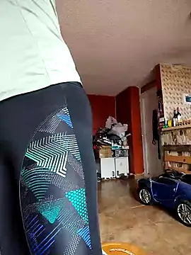 Im Alma  online show from March 17, 1:18 pm