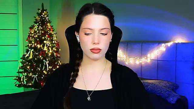 Snapshot of Stacy_Gonzales_ chatting on January 4, 9:21 am Stacy Gonzales  online show from January 4, 9:21 am