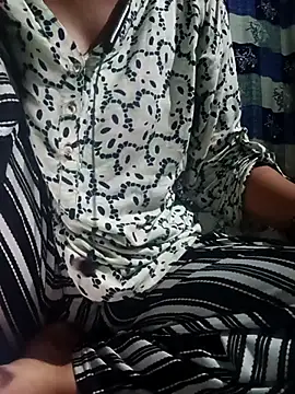 Wifesuman40 online show from July 6, 3:47 pm