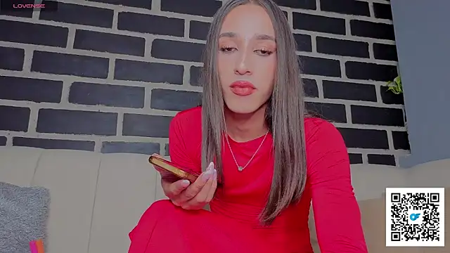 Snapshot of Goddivaa chatting on November 23, 6:13 am Goddivaa online show from November 23, 6:13 am