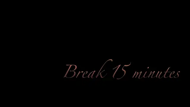 Snapshot of MENNDI chatting on January 7, 7:49 pm MENNDI online show from January 7, 7:49 pm