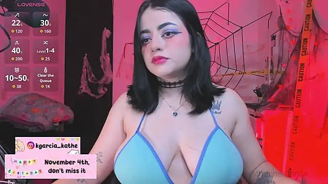 Snapshot of Lin-cute chatting on October 26, 8:42 am Lin-cute online show from October 26, 8:42 am