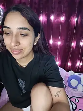 ifeelverywet andhot online show from June 2, 3:03 pm