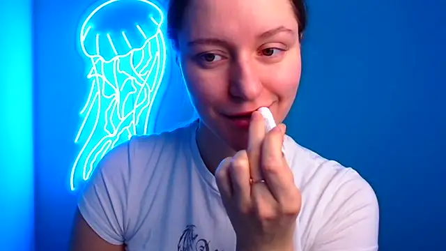 Fantasy July online show from December 10, 6:33 am