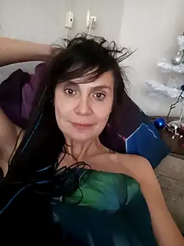 Francenia lolis online show from February 6, 8:07 am