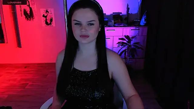 Snapshot of Lora_Cain chatting on July 21, 2:41 pm Lora Cain online show from July 21, 2:41 pm