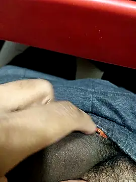 Snapshot of horneylover2024 chatting on February 17, 10:14 pm horneylover2024 online show from February 17, 10:14 pm