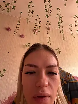 Snapshot of -Sexy_Barbie- chatting on November 15, 4:54 am -Sexy Barbie- online show from November 15, 4:54 am