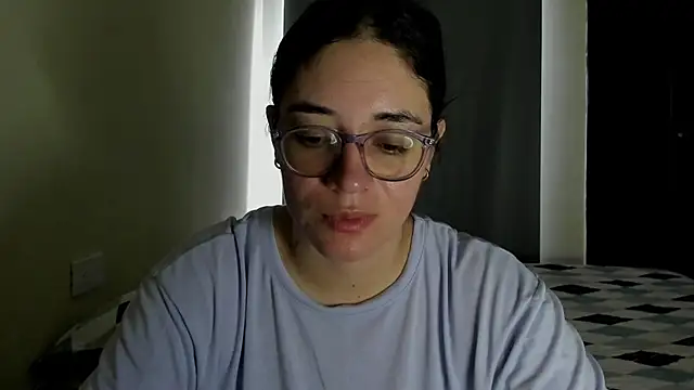 Snapshot of atenas_05_ chatting on August 8, 2:30 pm atenas 05 online show from August 8, 2:30 pm
