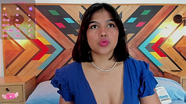 NaiirobiSwan online show from November 10, 7:35 pm