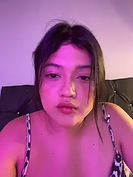 alisson carolina73 online show from July 3, 3:46 am