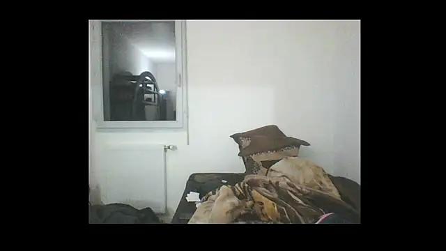 Snapshot of POPAYE972 chatting on March 7, 12:58 am POPAYE972 online show from March 7, 12:58 am