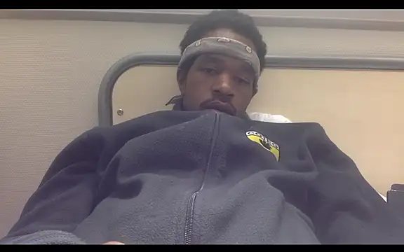 Snapshot of POPAYE972 chatting on October 21, 7:03 pm POPAYE972 online show from October 21, 7:03 pm