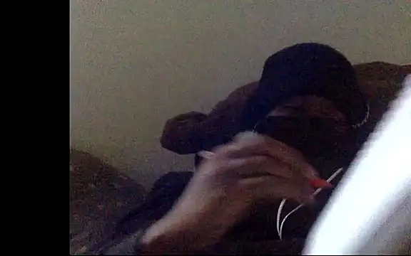 Snapshot of POPAYE972 chatting on November 27, 2:30 pm POPAYE972 online show from November 27, 2:30 pm