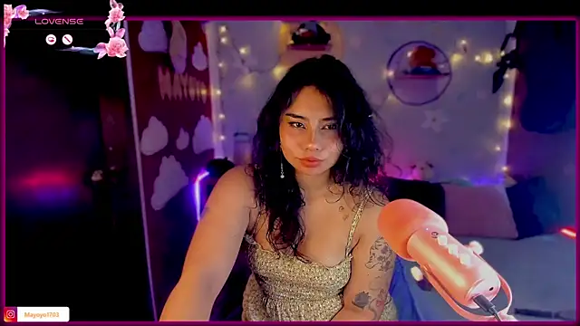 Snapshot of kiki_cavilll chatting on September 11, 3:01 pm kiki cavilll online show from September 11, 3:01 pm