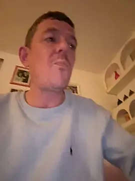 Snapshot of mrwright878787 chatting on December 5, 11:29 pm mrwright878787 online show from December 5, 11:29 pm