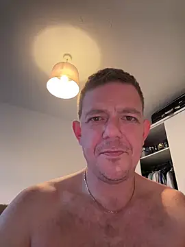 Snapshot of mrwright878787 chatting on March 10, 5:50 pm mrwright878787 online show from March 10, 5:50 pm