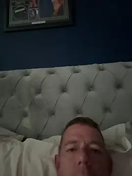 Snapshot of mrwright878787 chatting on November 12, 8:26 am mrwright878787 online show from November 12, 8:26 am