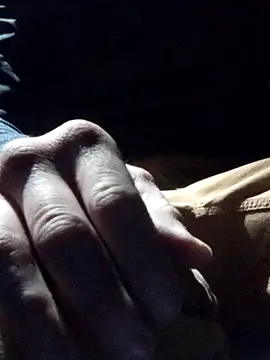 Snapshot of TattMan13 chatting on February 8, 8:31 am TattMan13 online show from February 8, 8:31 am