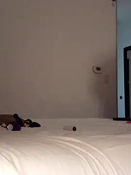 Snapshot of TattMan13 chatting on February 17, 9:56 am TattMan13 online show from February 17, 9:56 am