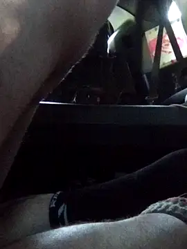 Snapshot of TattMan13 chatting on September 14, 4:00 am TattMan13 online show from September 14, 4:00 am