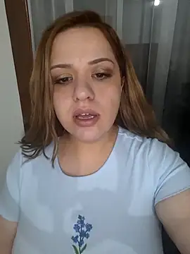 Snapshot of cansuozell chatting on November 14, 7:56 pm cansuozell online show from November 14, 7:56 pm