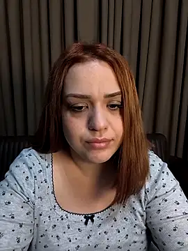 cansuozell online show from February 11, 7:30 pm