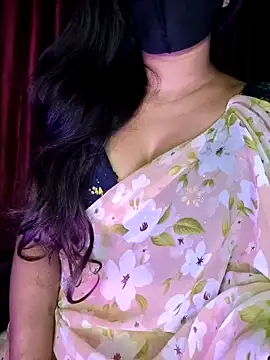 Snapshot of SexyAndHottie chatting on December 3, 3:11 pm SexyAndHottie online show from December 3, 3:11 pm